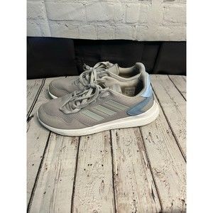 Women's Adidas Archivo Sneaker. SZ 11